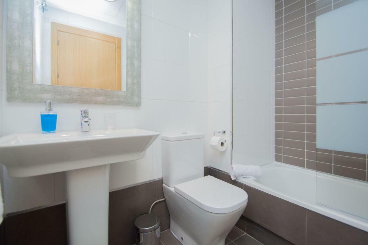 Enjoygranada Arabial 5A - Pool & Free Parking Apartman Kültér fotó