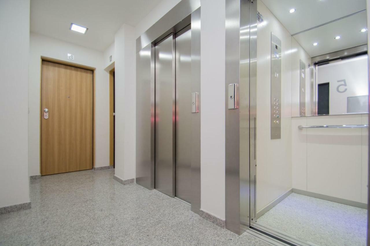 Enjoygranada Arabial 5A - Pool & Free Parking Apartman Kültér fotó